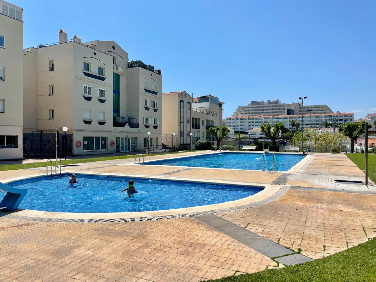 Appartamento La Marina2 Seaview With Amazing Terrace Sitges Esterno foto